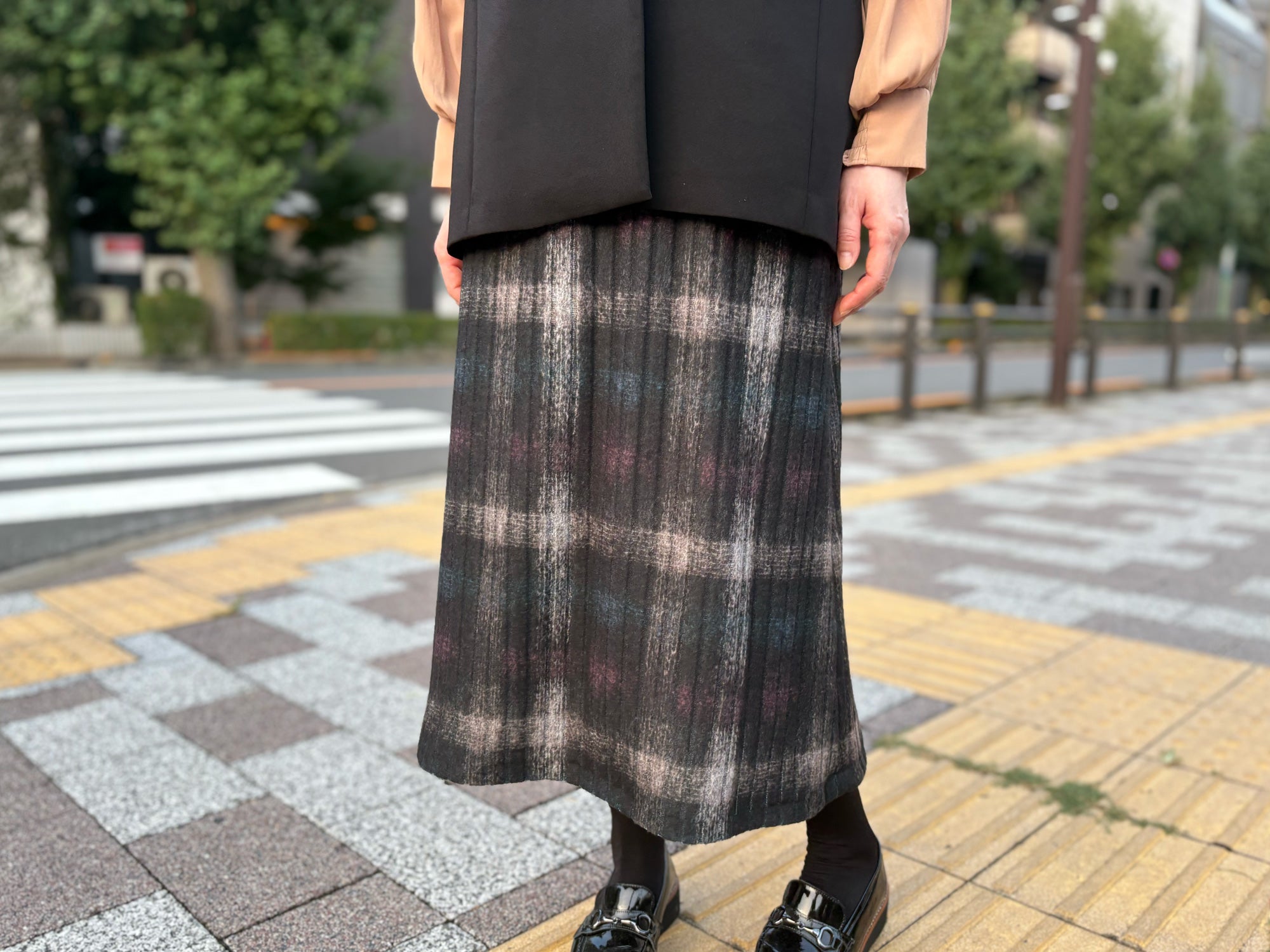 台形: mohair knit check