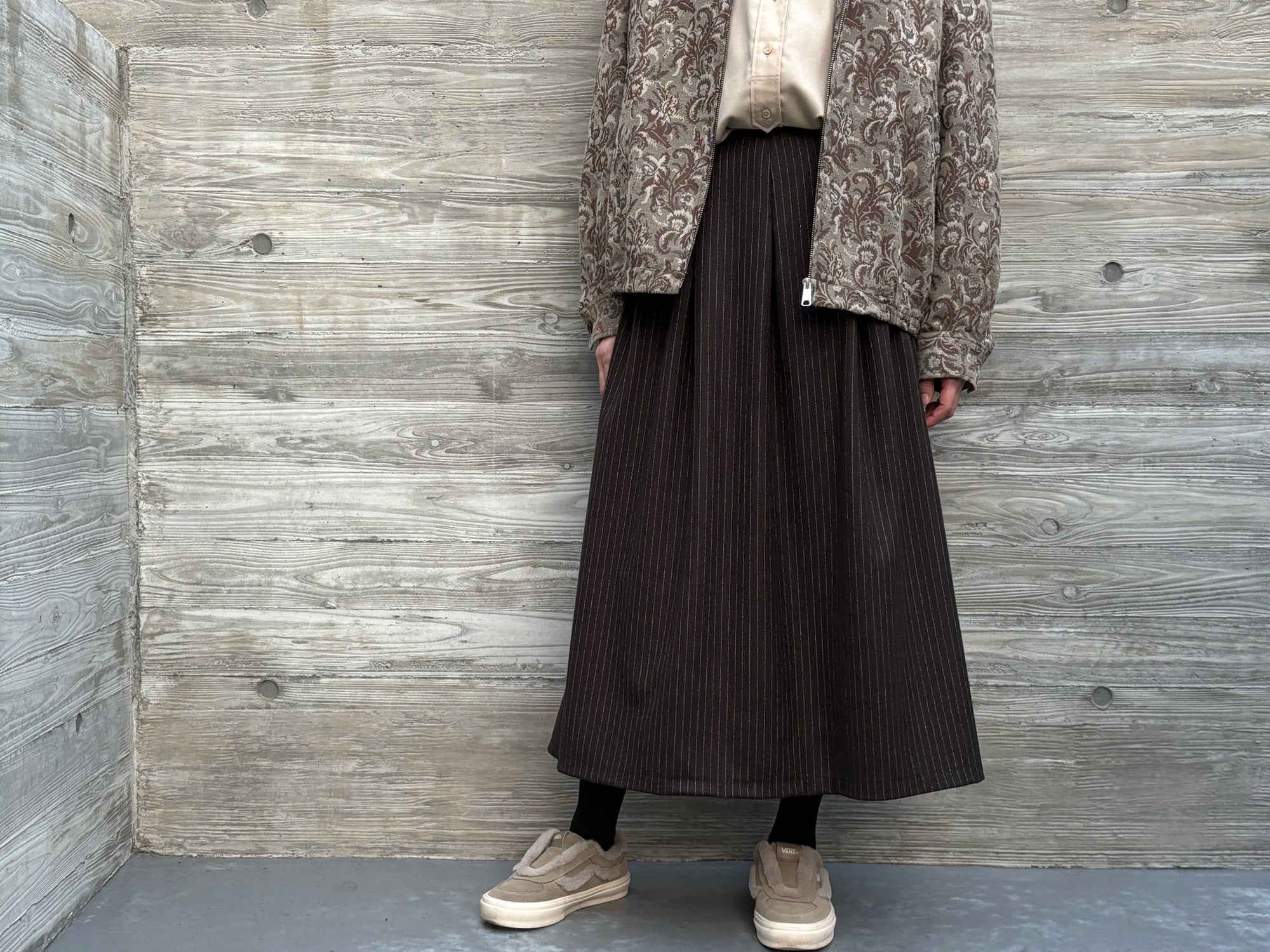 millon: chocolate pin stripe