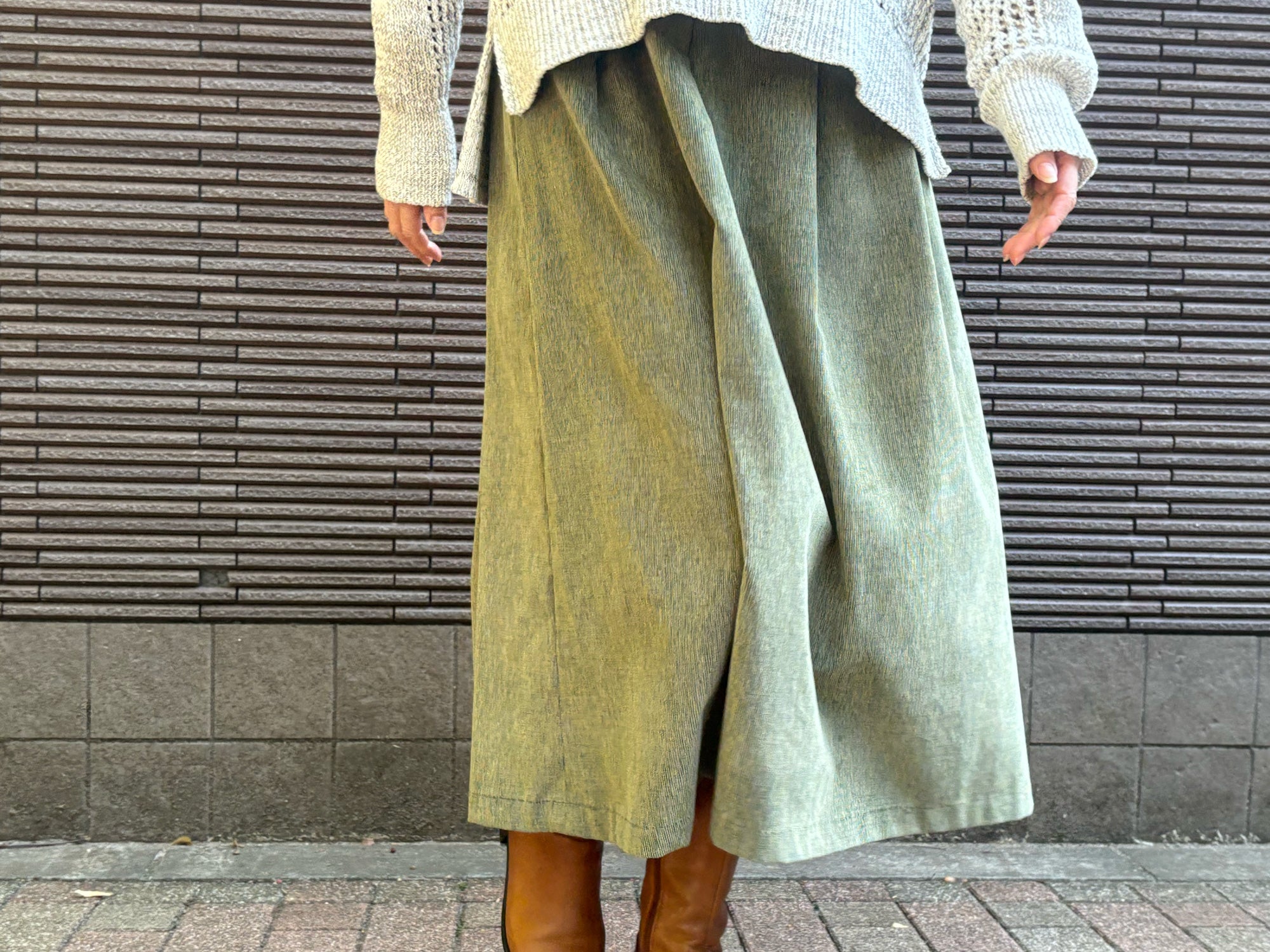 millon: corduroy pistachio green