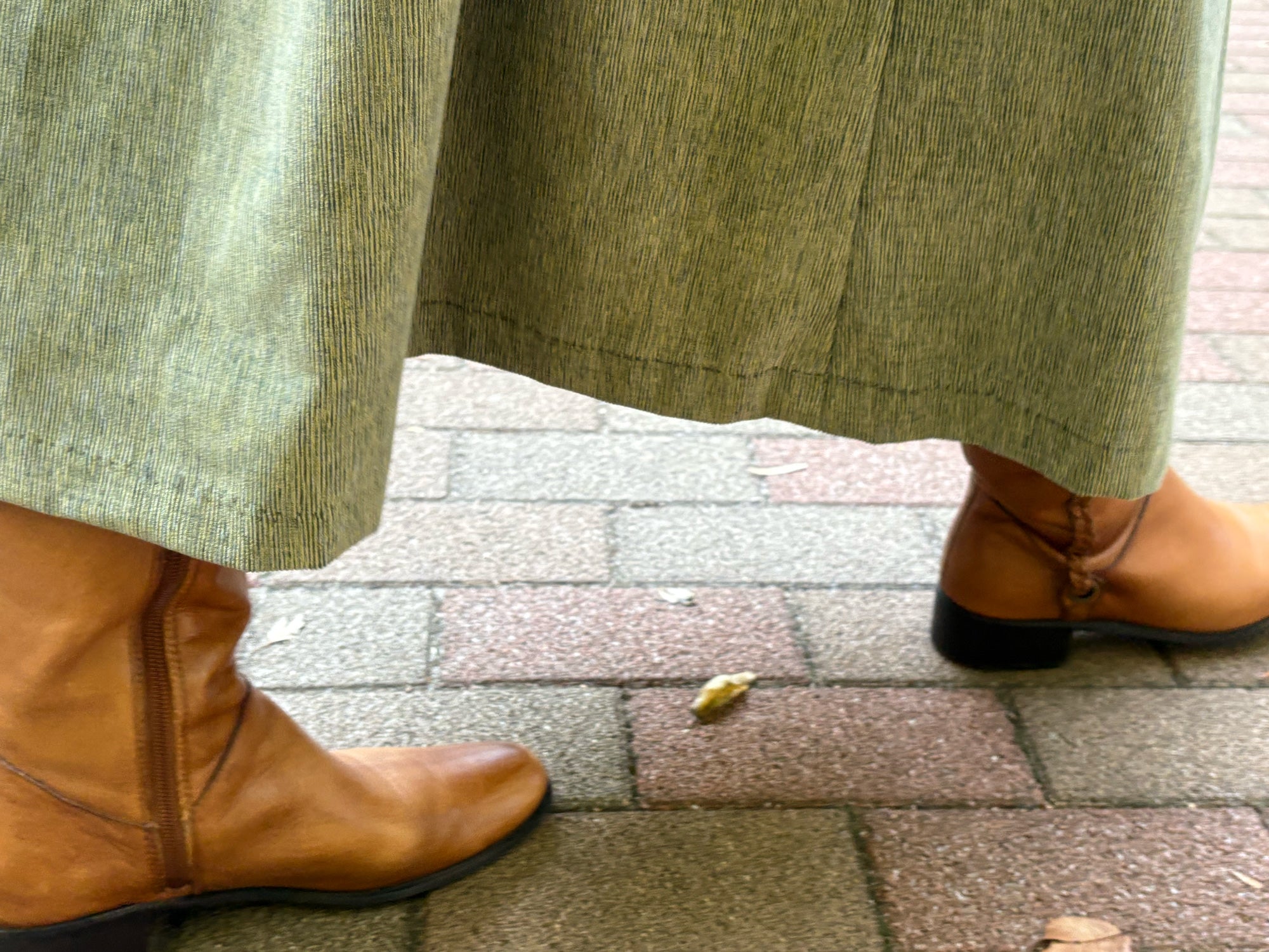 millon: corduroy pistachio green