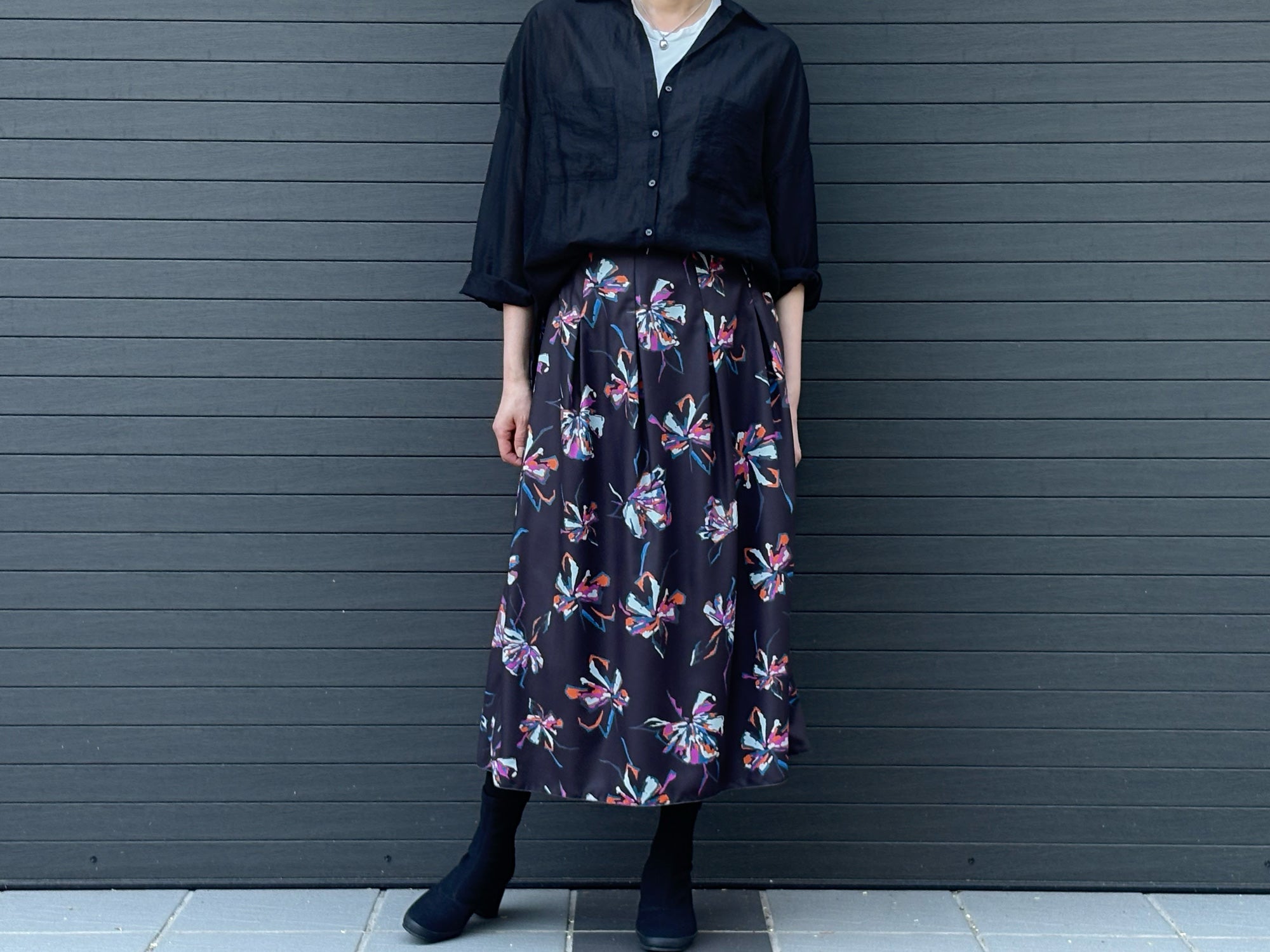 millon: floral wing