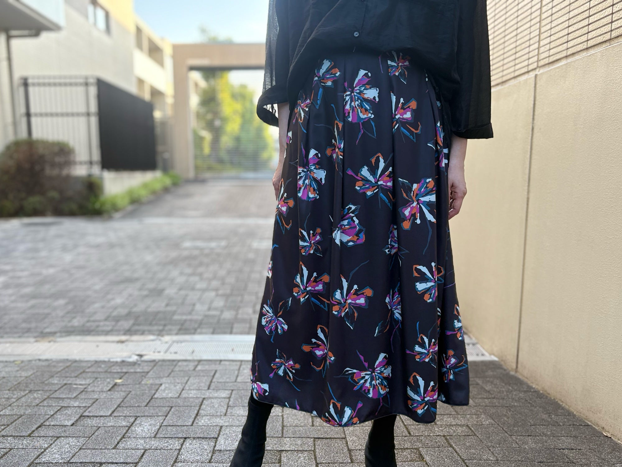 millon: floral wing