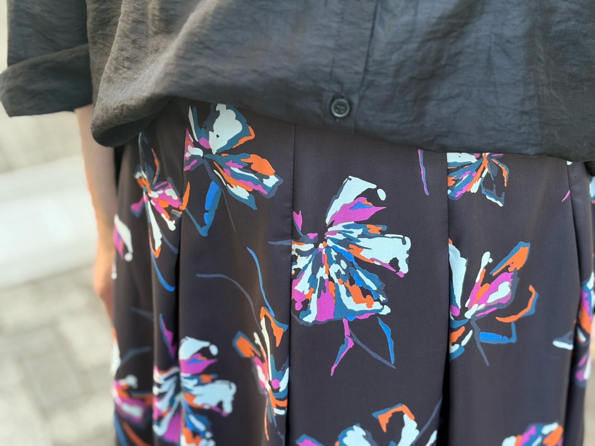 millon: floral wing