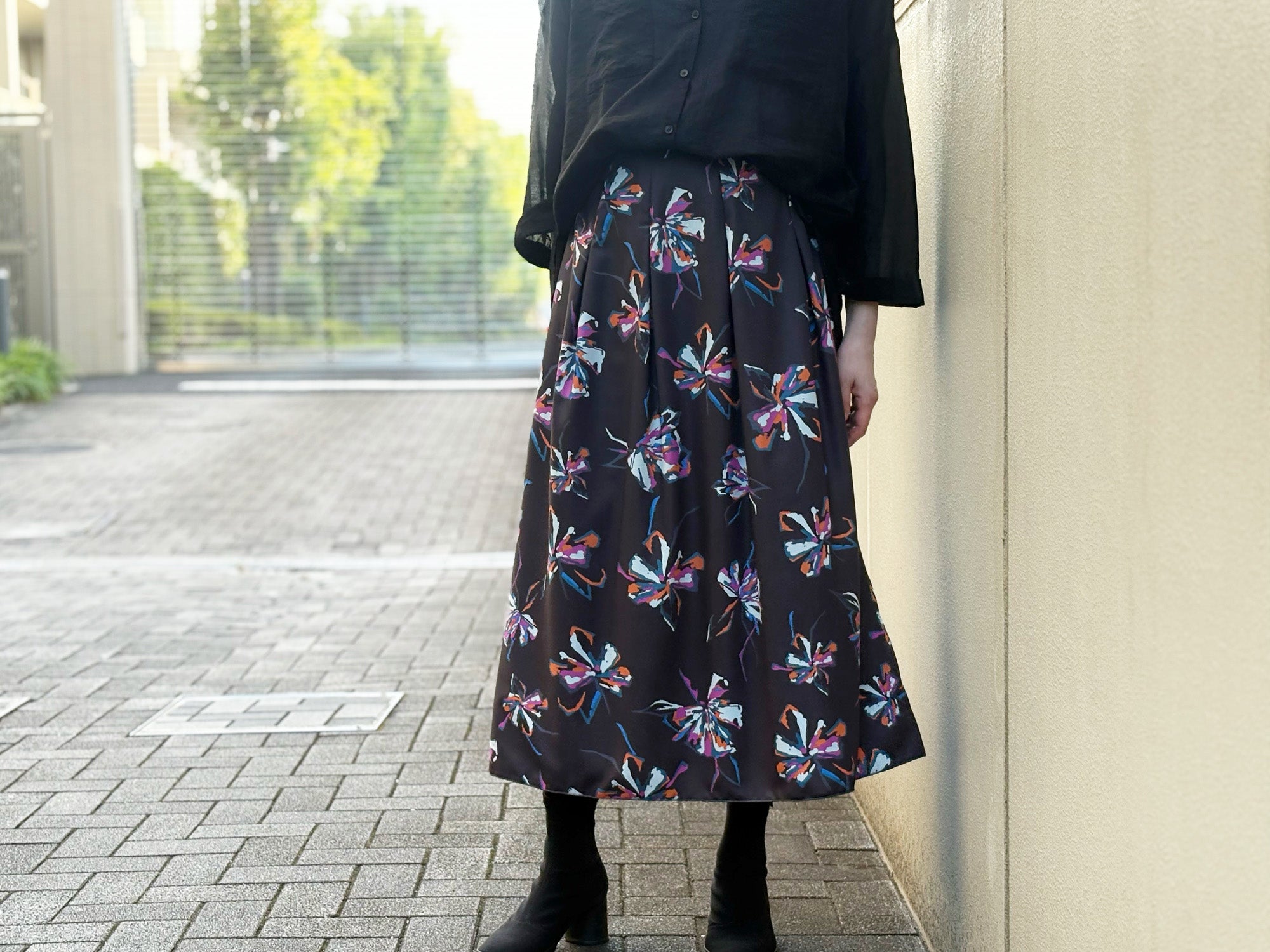 millon: floral wing