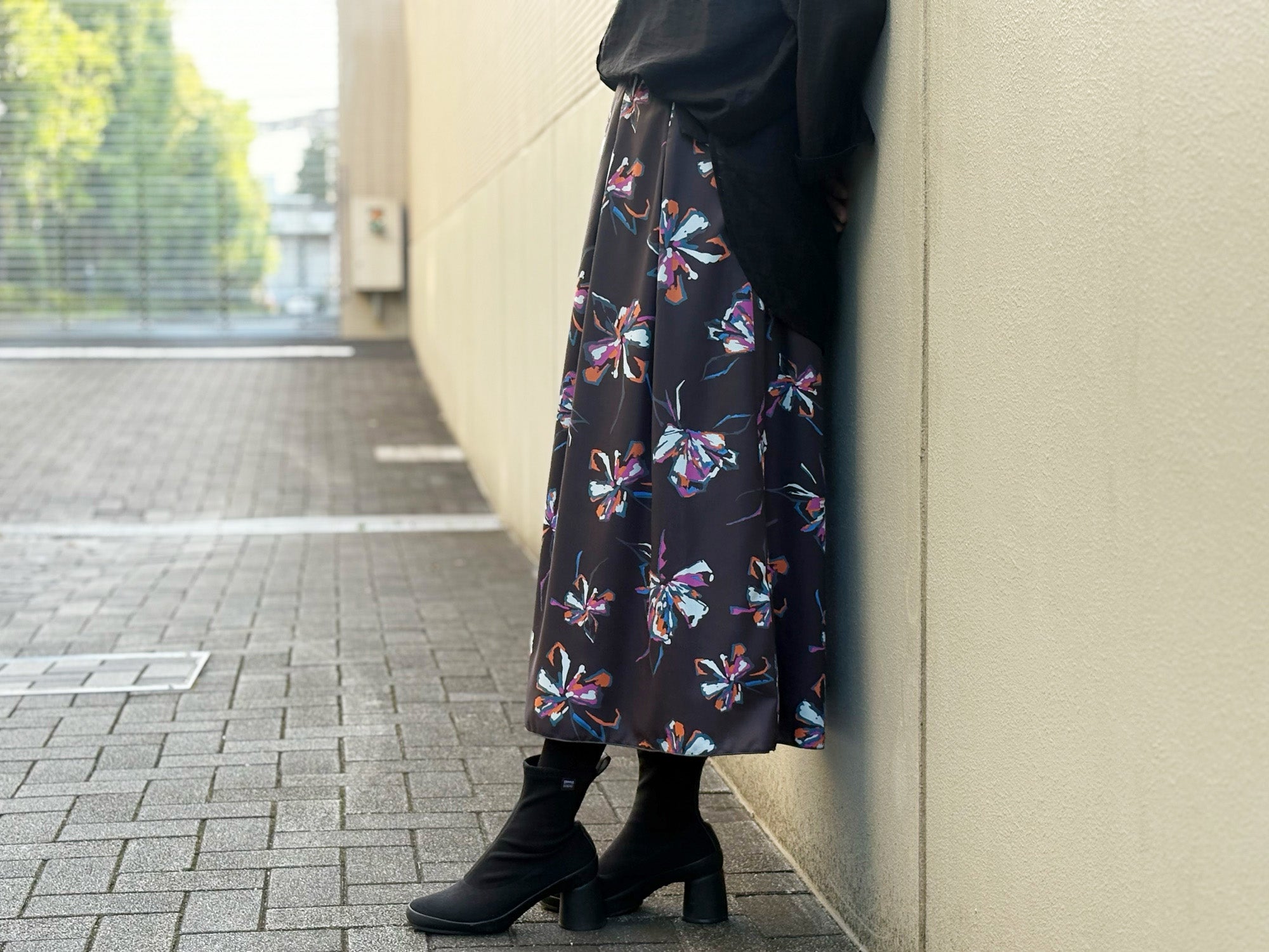 millon: floral wing