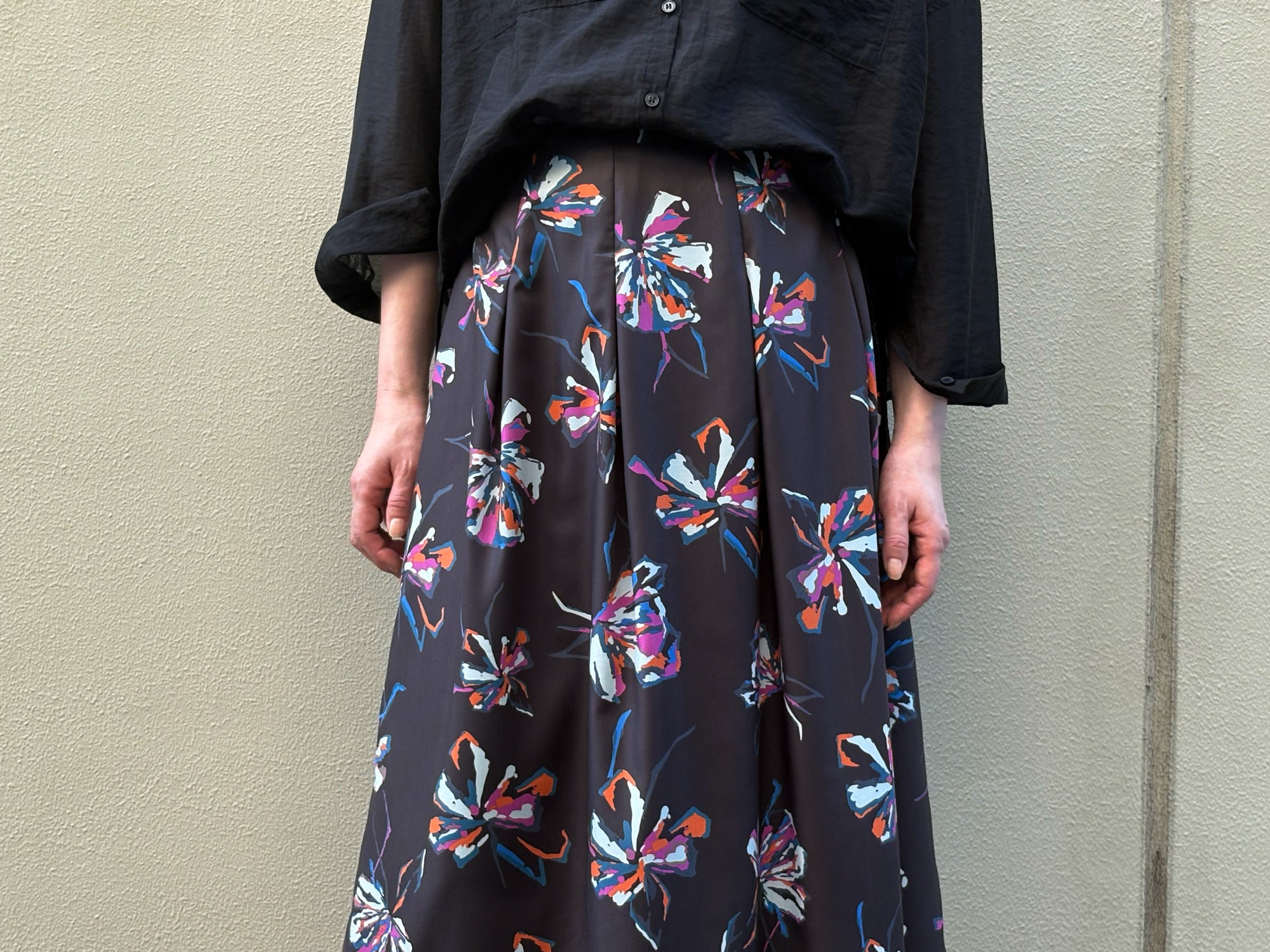 millon: floral wing