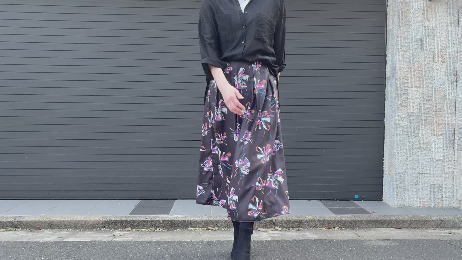 millon: floral wing